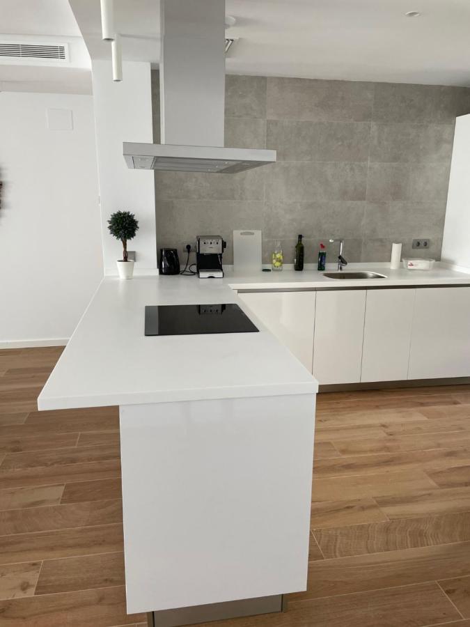 Modern 2 Beds Apartment In 알카이데사 외부 사진