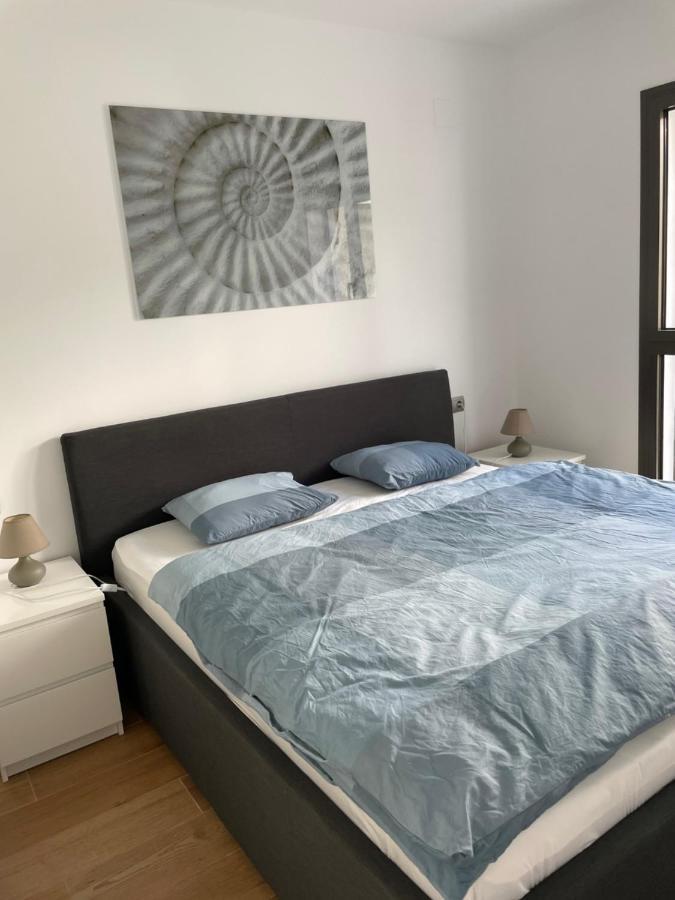 Modern 2 Beds Apartment In 알카이데사 외부 사진